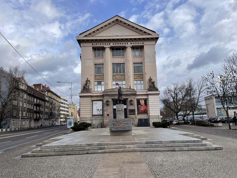slovenske narodne muzeum